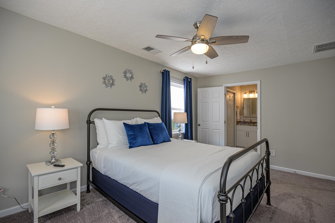 941 Pine Manor Marietta GA 30066