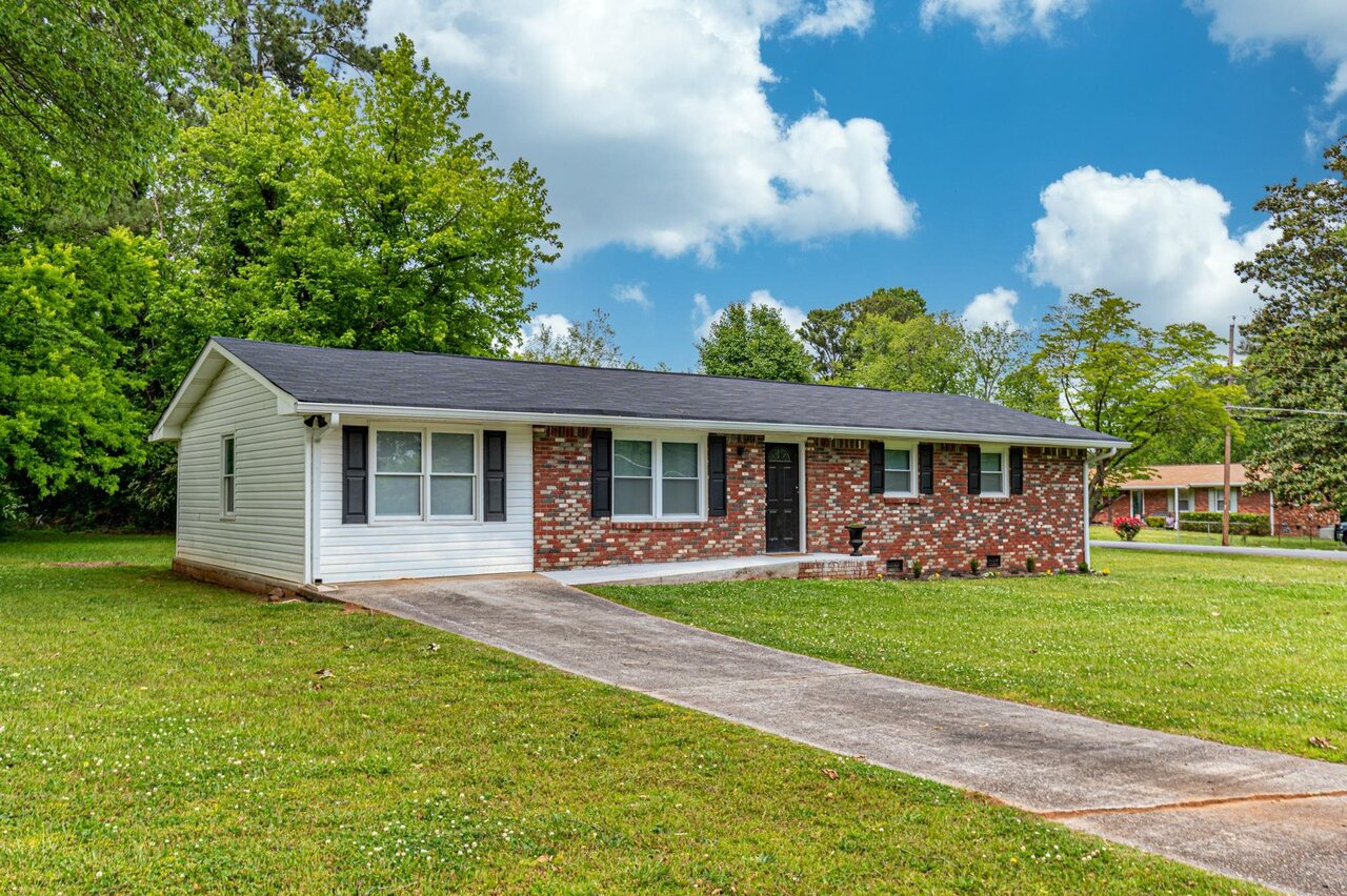 941 Pine Manor Marietta GA 30066